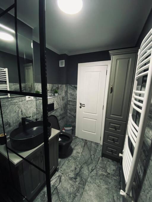 Apartament In グラ・フモアルルイ エクステリア 写真